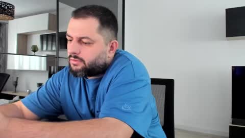 Snapshot of draven_a chatting on 01.31.25 Draven A online show from 01.31.25