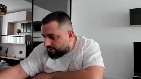 Snapshot of draven_a chatting on 02.21.25 Draven A online show from 02.21.25