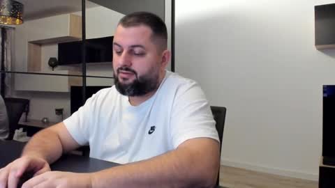 Snapshot of draven_a chatting on 02.22.25 Draven A online show from 02.22.25