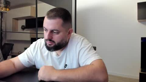 Snapshot of draven_a chatting on 02.23.25 Draven A online show from 02.23.25