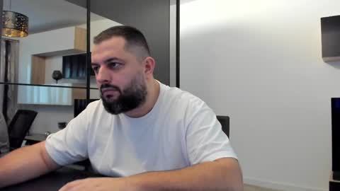 Snapshot of draven_a chatting on 02.24.25 Draven A online show from 02.24.25