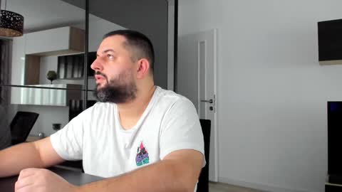 Snapshot of draven_a chatting on 03.01.25 Draven A online show from 03.01.25