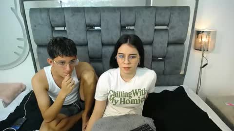 -- nicolle and jhon -- online show from 01.25.25