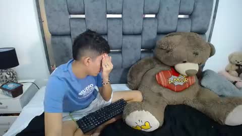 -- nicolle and jhon -- online show from 03.02.25