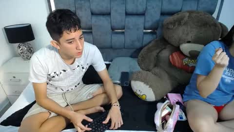 -- nicolle and jhon -- online show from 03.08.25