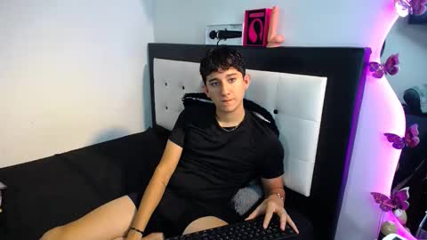 -- nicolle and jhon -- online show from 10.09.25