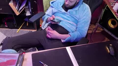 Snapshot of drawingcock chatting on 01.14.25 drawingcock online show from 01.14.25