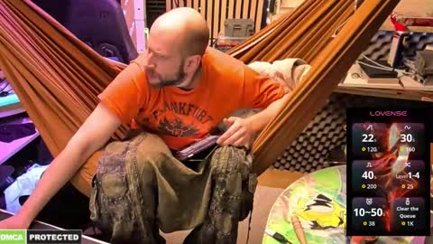 Snapshot of drawingcock chatting on 10.03.25 drawingcock online show from 10.03.25