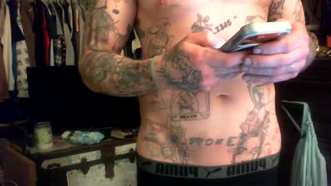 Snapshot of dreaded_folks chatting on 02.09.26 dreaded_folks online show from 02.09.26