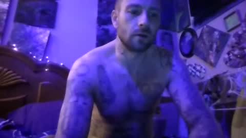 Snapshot of dreaded_folks chatting on 02.22.26 dreaded_folks online show from 02.22.26