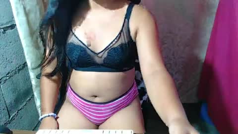 Snapshot of dream_pussyxx chatting on 06.22.26 dream_pussyxx online show from 06.22.26