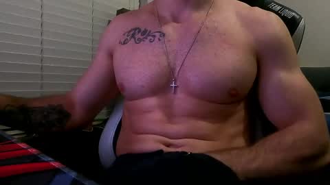 Snapshot of dreamering chatting on 05.25.26 Dreaming on going live with a woman p online show from 05.25.26
