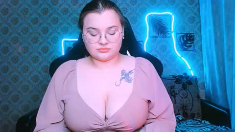 dreamforyoue2 online show from 02.24.26