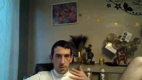 Snapshot of dreamguy38 chatting on 01.13.25 dreamguy38 online show from 01.13.25