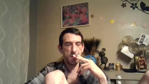 Snapshot of dreamguy38 chatting on 01.28.25 dreamguy38 online show from 01.28.25