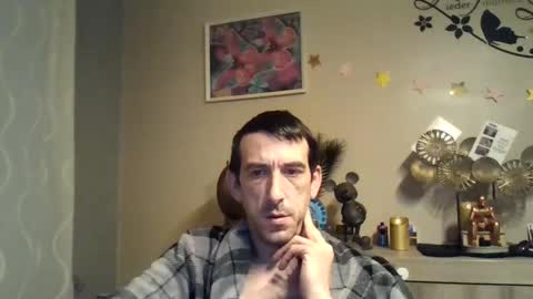 Snapshot of dreamguy38 chatting on 02.02.25 dreamguy38 online show from 02.02.25