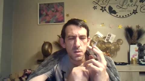 Snapshot of dreamguy38 chatting on 02.08.25 dreamguy38 online show from 02.08.25