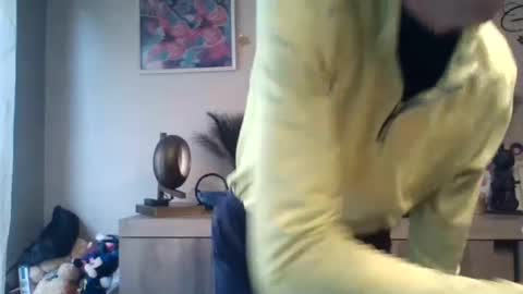 Snapshot of dreamguy38 chatting on 02.10.25 dreamguy38 online show from 02.10.25