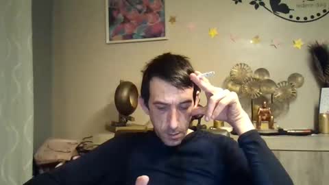 Snapshot of dreamguy38 chatting on 02.21.25 dreamguy38 online show from 02.21.25