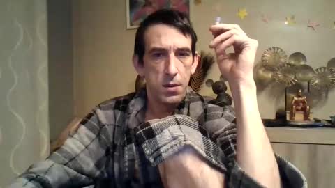 Snapshot of dreamguy38 chatting on 02.24.25 dreamguy38 online show from 02.24.25