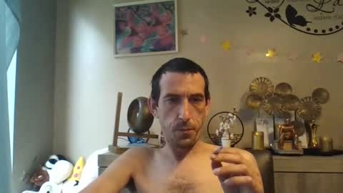 Snapshot of dreamguy38 chatting on 09.26.25 dreamguy38 online show from 09.26.25