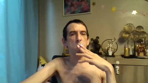 Snapshot of dreamguy38 chatting on 10.21.25 dreamguy38 online show from 10.21.25