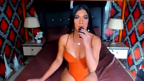 dreamladyboi01 online show from 01.08.26