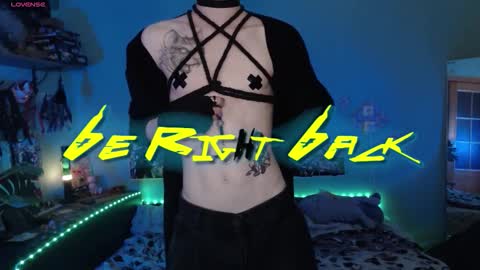 Yukichi online show from 10.11.25