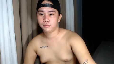 Snapshot of dreammegan chatting on 12.19.24 Stacy DONT FORGET TO FOLLOW ME AND THUMBS UP my wife samgrg2 online show from 12.19.24