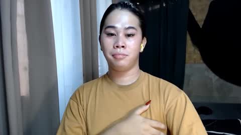 Snapshot of dreammegan chatting on 01.02.25 Stacy DONT FORGET TO FOLLOW ME AND THUMBS UP my wife samgrg2 online show from 01.02.25