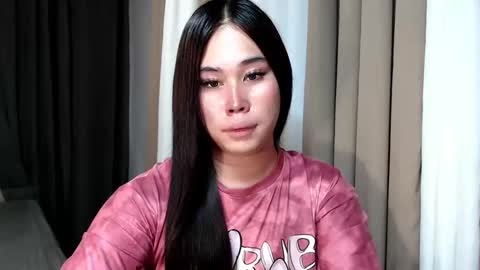 Snapshot of dreammegan chatting on 01.03.25 Stacy DONT FORGET TO FOLLOW ME AND THUMBS UP my wife samgrg2 online show from 01.03.25