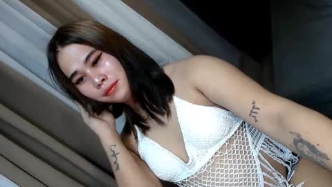 Snapshot of dreammegan chatting on 01.20.25 Stacy DONT FORGET TO FOLLOW ME AND THUMBS UP my wife samgrg2 online show from 01.20.25