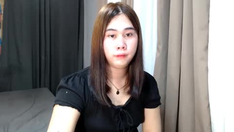 Snapshot of dreammegan chatting on 01.28.25 Stacy DONT FORGET TO FOLLOW ME AND THUMBS UP my wife samgrg2 online show from 01.28.25