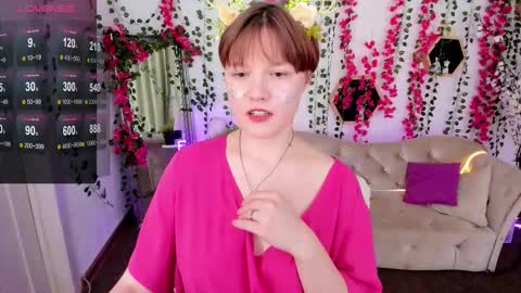 Luna online show from 12.02.25