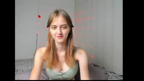 Snapshot of dreamy_pollyyy chatting on 07.02.26 dreamy_pollyyy online show from 07.02.26