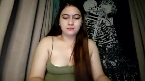 Snapshot of dreamycreamyst chatting on 03.05.25 dreamycreamyst online show from 03.05.25