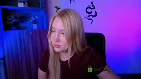 Snapshot of dreamyivyy chatting on 07.23.26 Ivy online show from 07.23.26