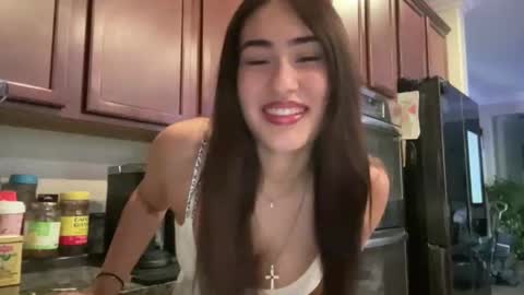 Dreamy Jade online show from 04.21.26