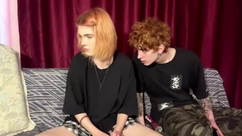 Snapshot of dreamypair chatting on 04.23.26 Elena and Nikolai online show from 04.23.26