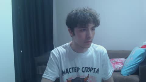 Snapshot of dress_air chatting on 04.08.26 Air online show from 04.08.26