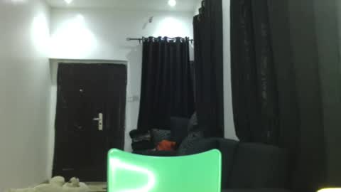 Snapshot of dripping_luna chatting on 12.29.24 dripping_luna online show from 12.29.24