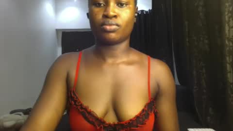 Snapshot of dripping_luna chatting on 01.29.25 dripping_luna online show from 01.29.25