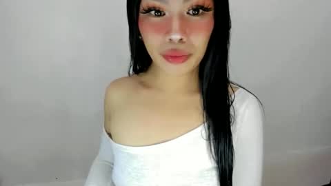 Snapshot of dripqueenxoxo chatting on 09.23.25 miss. Erika online show from 09.23.25