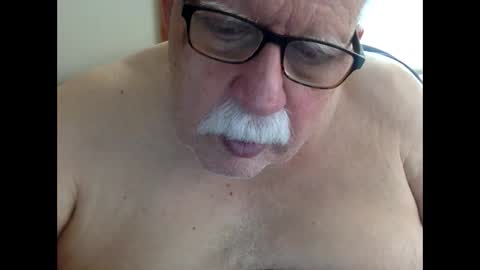 Snapshot of drnick069 chatting on 05.06.26 drnick069 online show from 05.06.26
