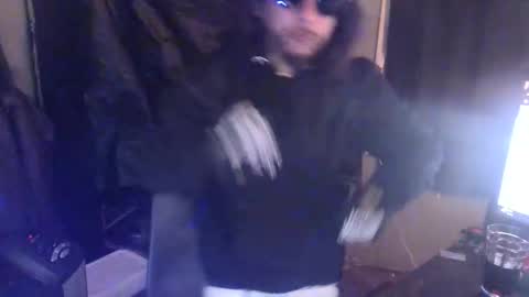 Snapshot of drogoloko233 chatting on 02.23.26 drogo lpkp online show from 02.23.26