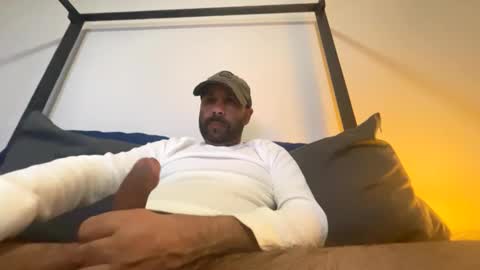 Snapshot of drspunkalott chatting on 12.12.24 drspunkalott online show from 12.12.24