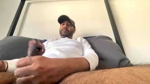 Snapshot of drspunkalott chatting on 12.12.24 drspunkalott online show from 12.12.24