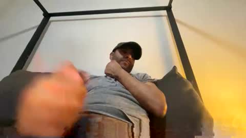 Snapshot of drspunkalott chatting on 12.30.24 drspunkalott online show from 12.30.24