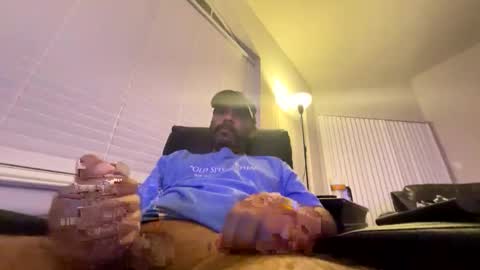 Snapshot of drspunkalott chatting on 02.06.25 drspunkalott online show from 02.06.25