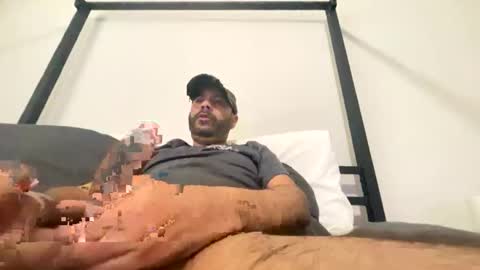 Snapshot of drspunkalott chatting on 02.12.25 drspunkalott online show from 02.12.25